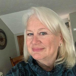 Meet your Posher, Toni